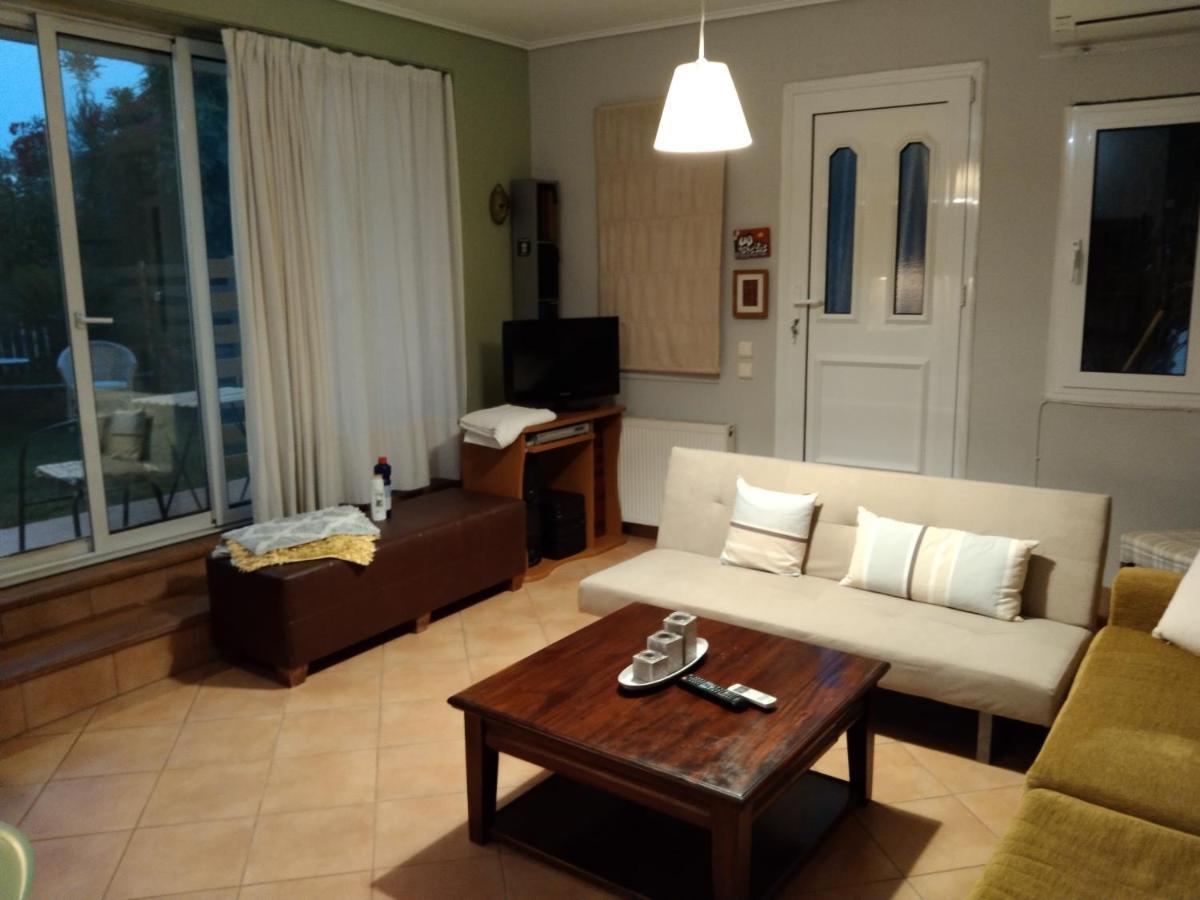 Ησυχες Διακοπες Villa Kalamata Eksteriør billede